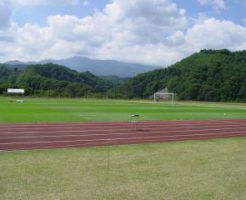 嬬恋村運動公園陸上競技場